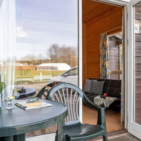 2 Bedroom Gorgeous In *